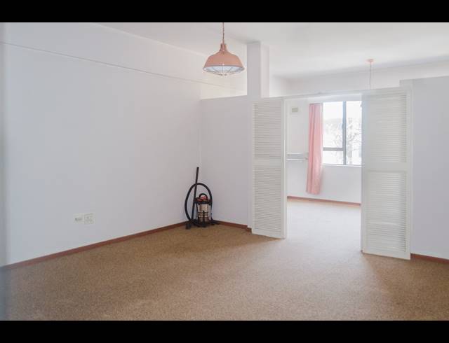 0.5 BEDROOM APARTMENT FOR SALE IN SCOTTBURGH CENTRAL